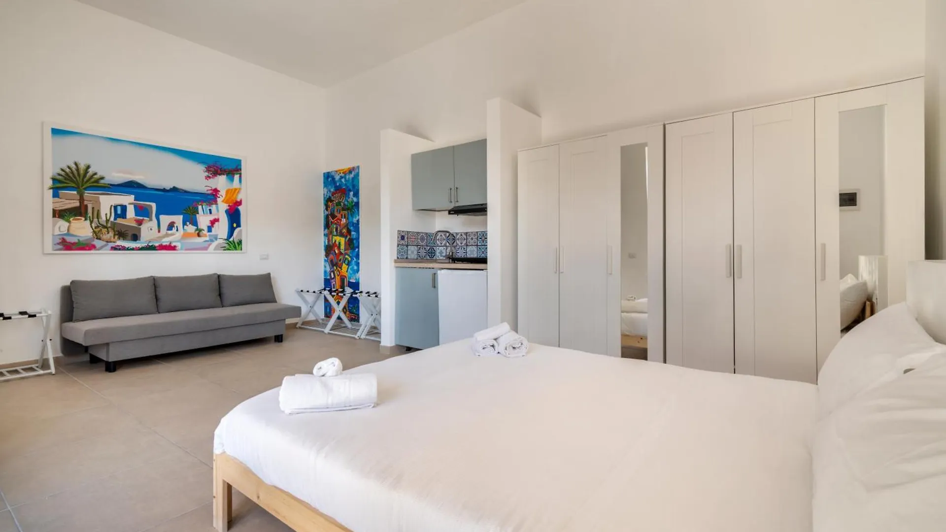 فندق Mondello House باليرمو إيطاليا